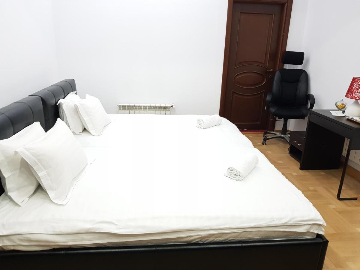 Apartament Langa Monza Appartamento Bucarest Esterno foto
