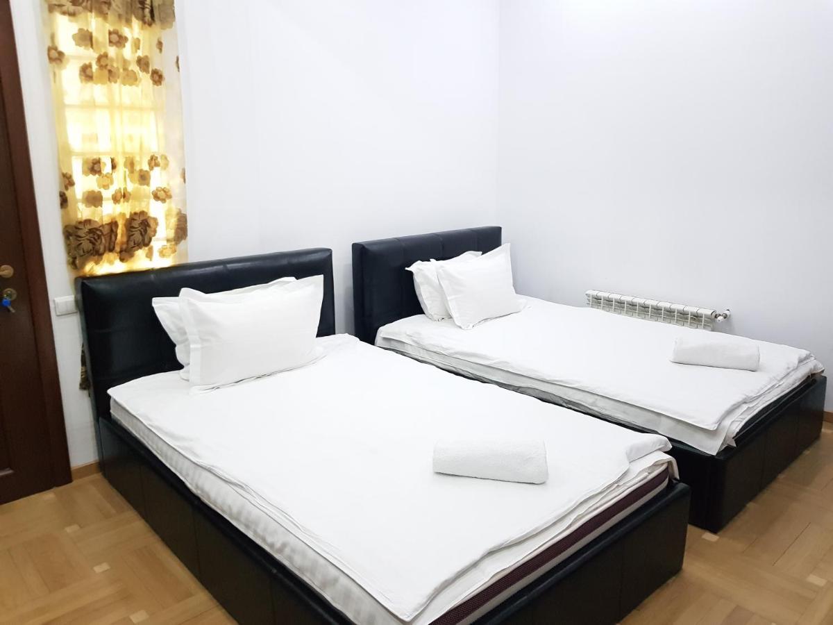 Apartament Langa Monza Appartamento Bucarest Esterno foto
