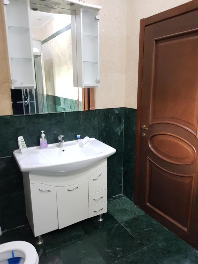 Apartament Langa Monza Appartamento Bucarest Esterno foto